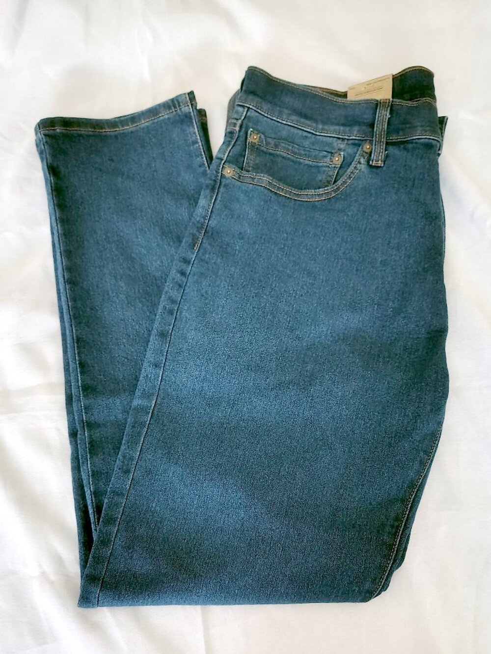 NWT Mens Levis 502 Size 34x32 Color Blue Stretch Taper Jeans